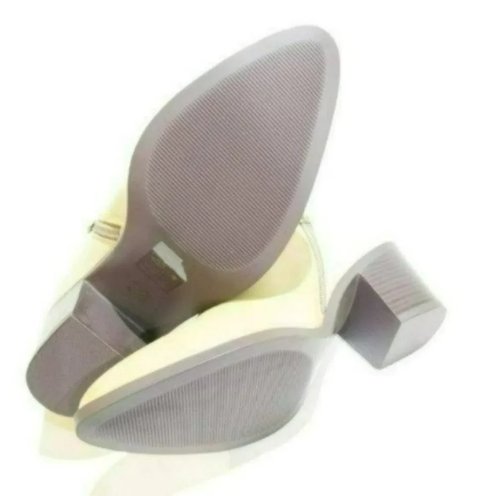 Journee Collection Adison Ankle Boots -5.5 - Picture 7 of 7